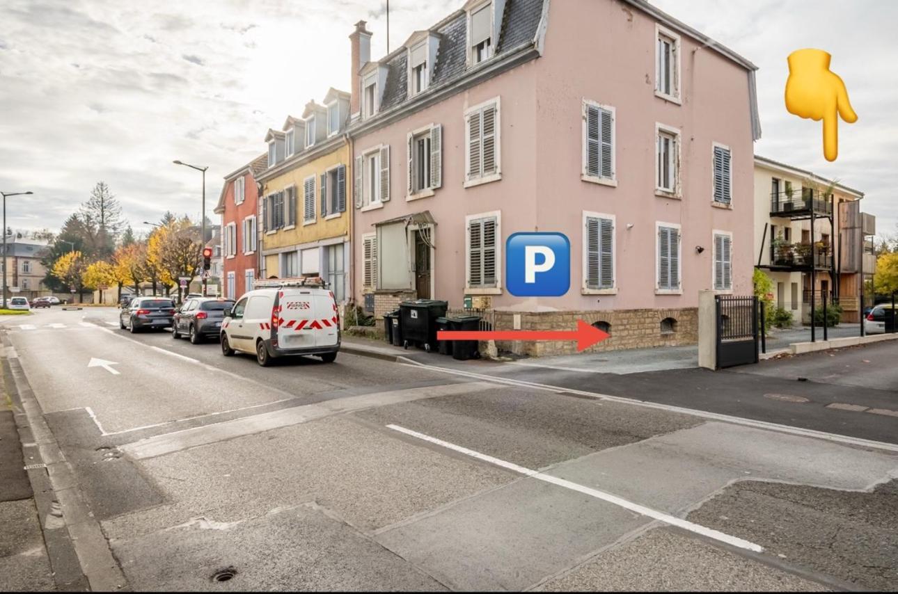 Le Charles Apartment Montbeliard Bagian luar foto